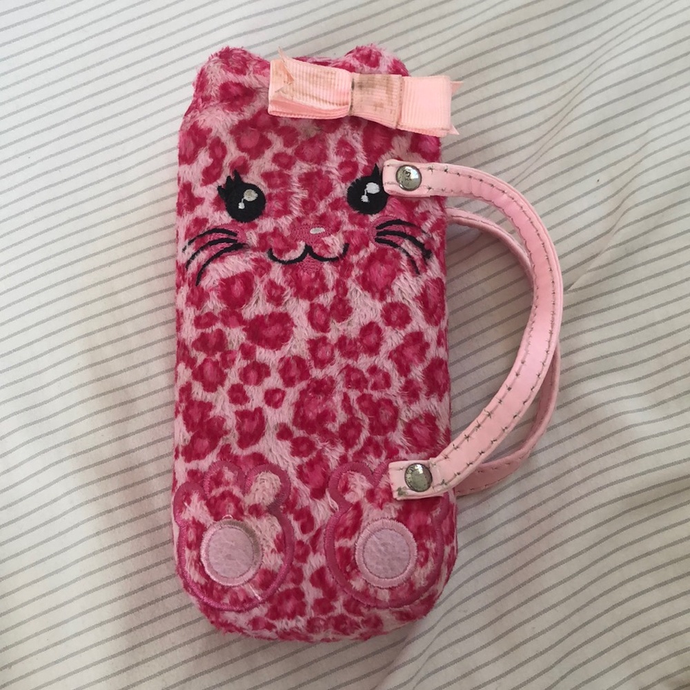 Claire’s | Sunglasses Case 🌸